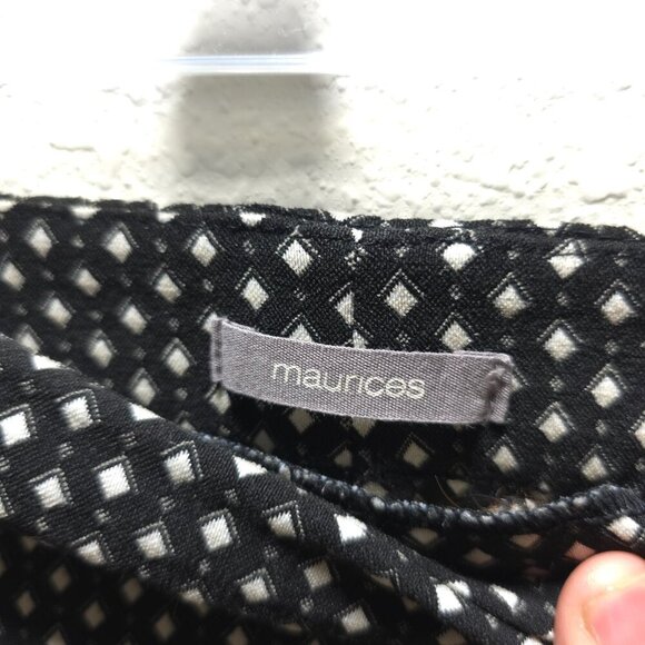 Maurices Diamond Print Pencil Skirt‎ Size S - Picture 4 of 9